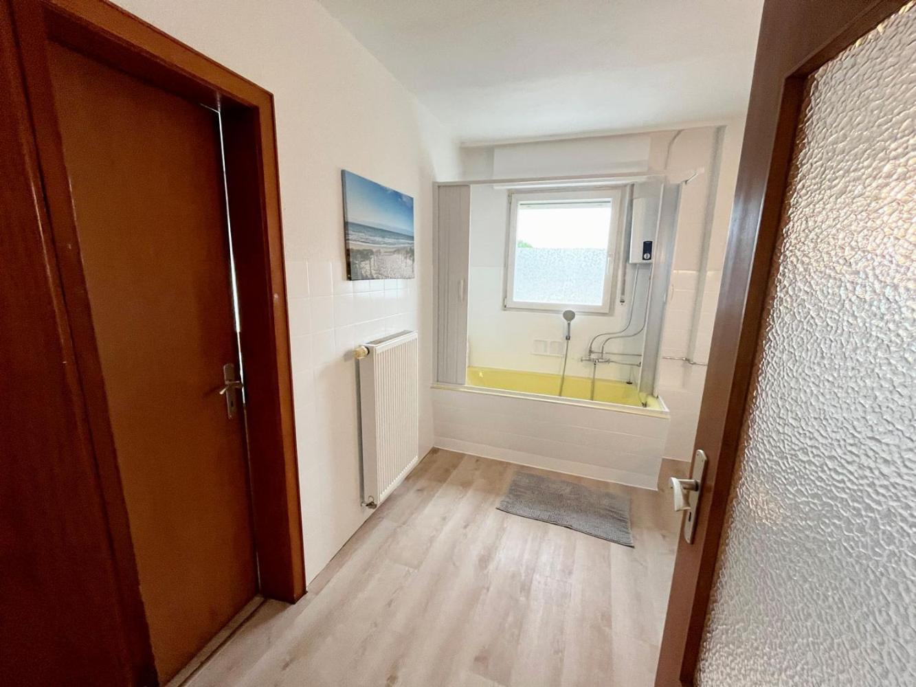 5 Room Apartment In Zuelpich Цюльпих Экстерьер фото